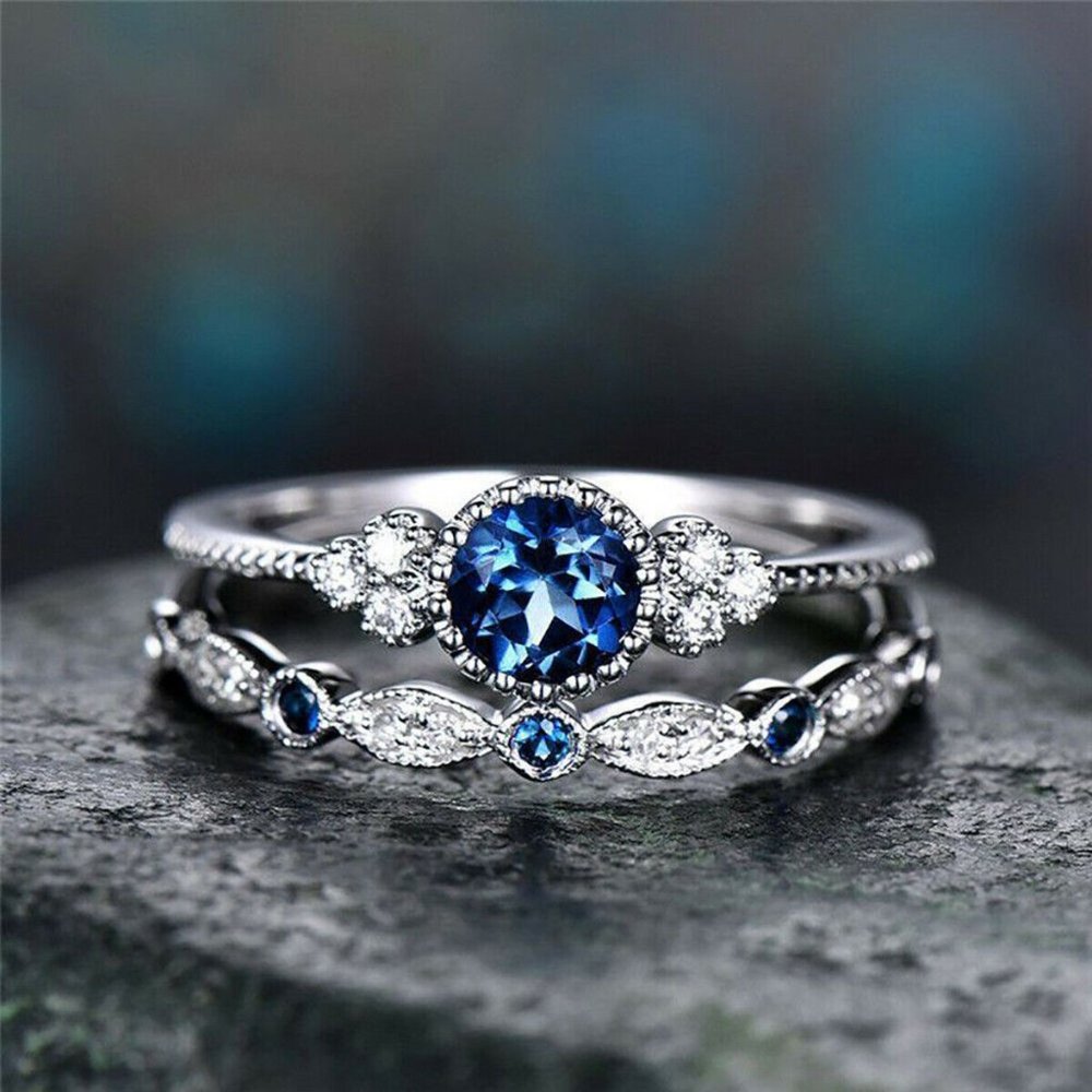 NWOT Round Blue Sapphire Ring Set - Picture 4 of 5
